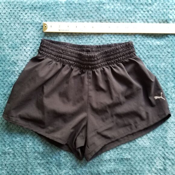 Puma Women's Black Active Shorts w/Pockets Size Small 3" Inseam - Picture 1 of 8